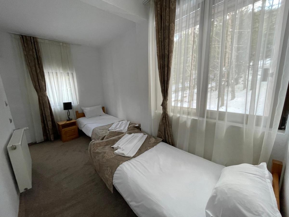 Hotel Merdjan Sarnitsa Extérieur photo