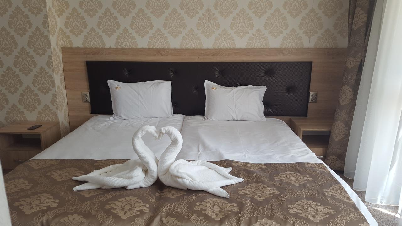 Hotel Merdjan Sarnitsa Extérieur photo