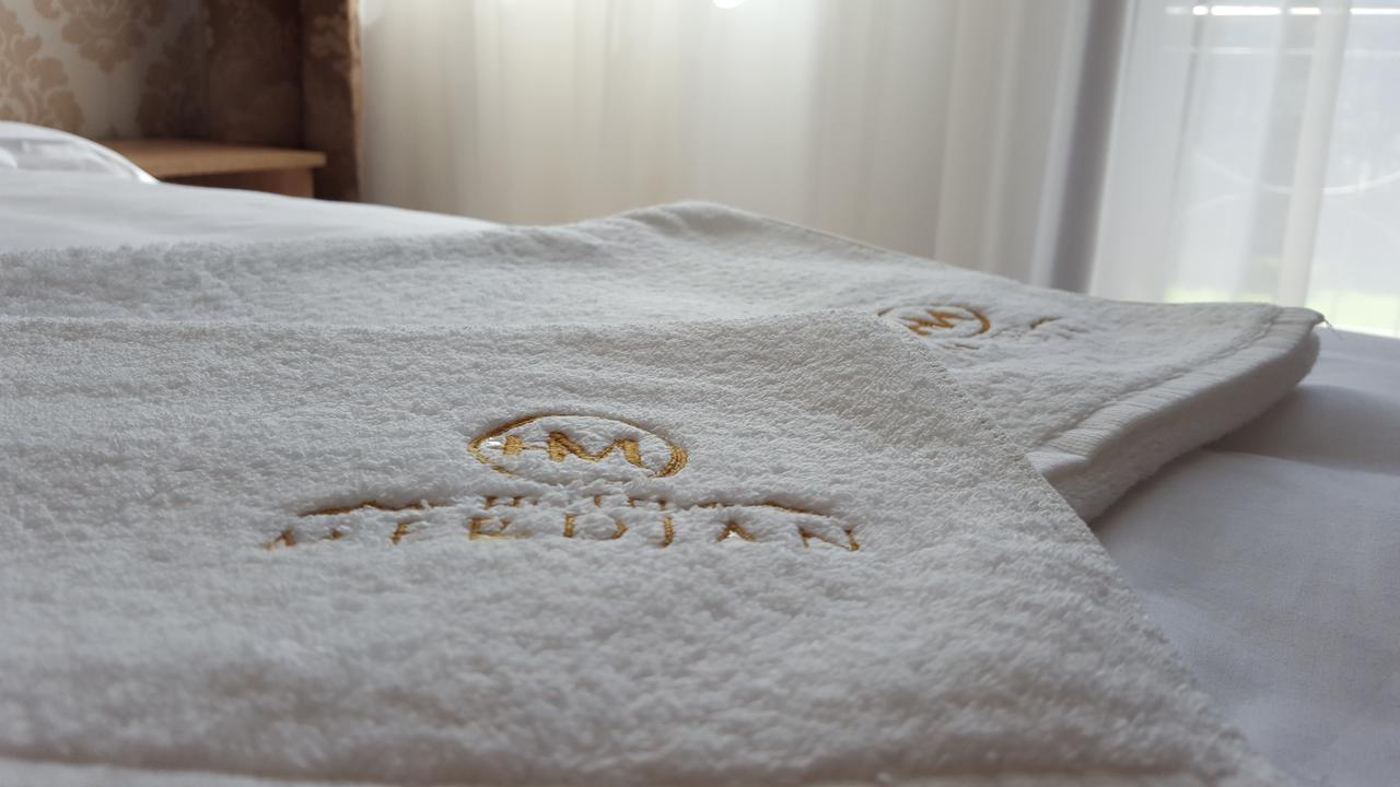 Hotel Merdjan Sarnitsa Extérieur photo